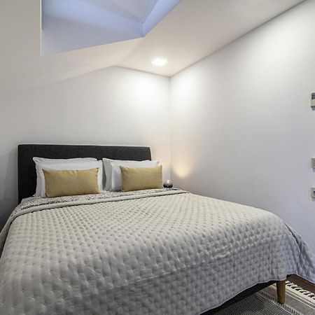 Sleek Residence Flat With Great Location In Sisli Istambul Exterior foto